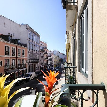 Charming And Stylish Downtown Apt In XIX Century Building ลิสบอน ภายนอก รูปภาพ