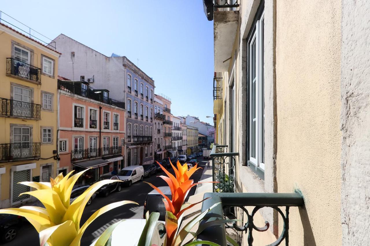 Charming And Stylish Downtown Apt In XIX Century Building ลิสบอน ภายนอก รูปภาพ